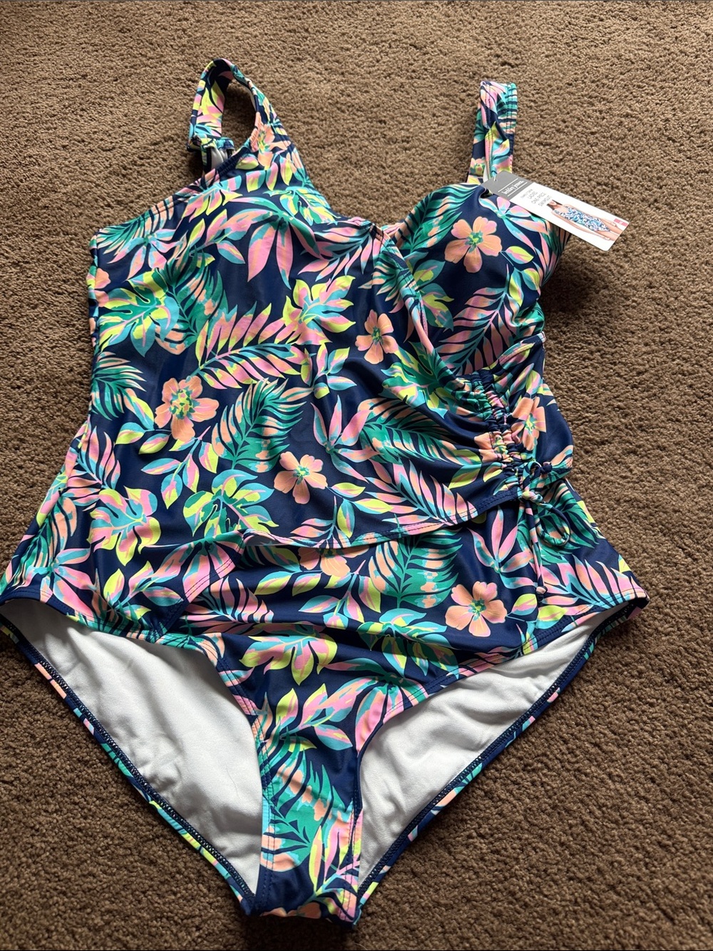 Women’s Tropical Navy Floral One-Piece Swimsuit Size XXL NWT